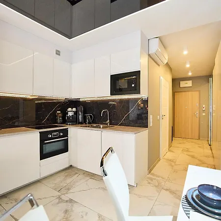 Golden Hour Apartments- Kormoran 5 Lejlighed